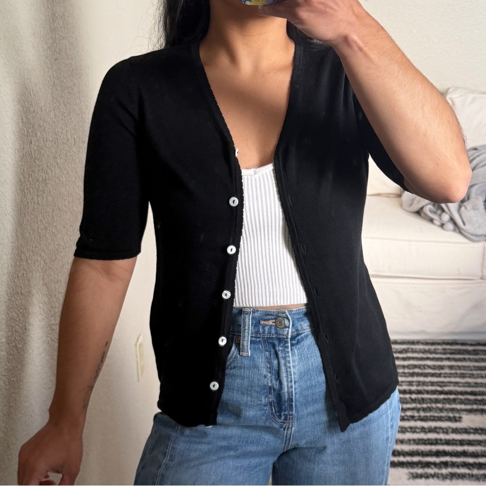 Black Short Sleeve Vneck Silk Knit Cardigan